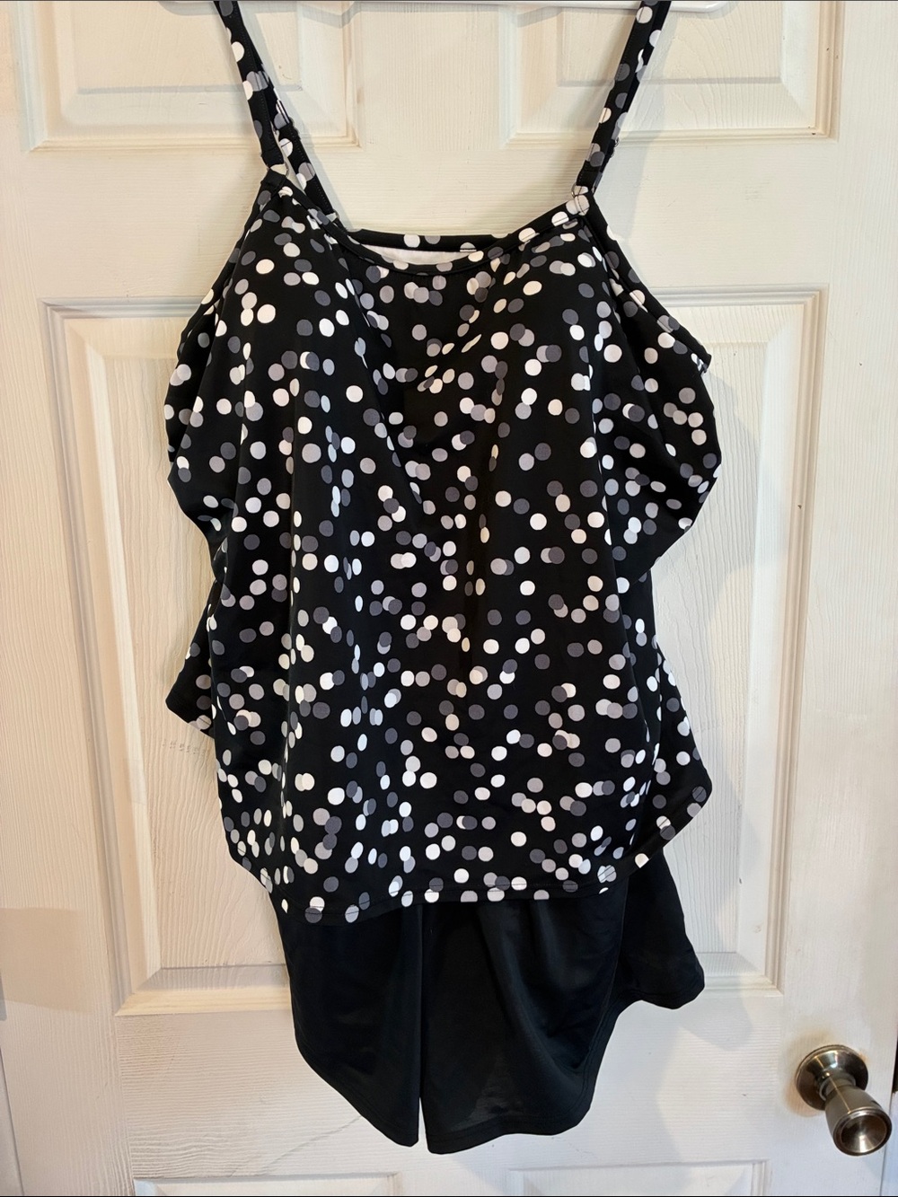 Trimshaper Size 20 W. Black Polka Dot Spaghetti Strap Swimsuit